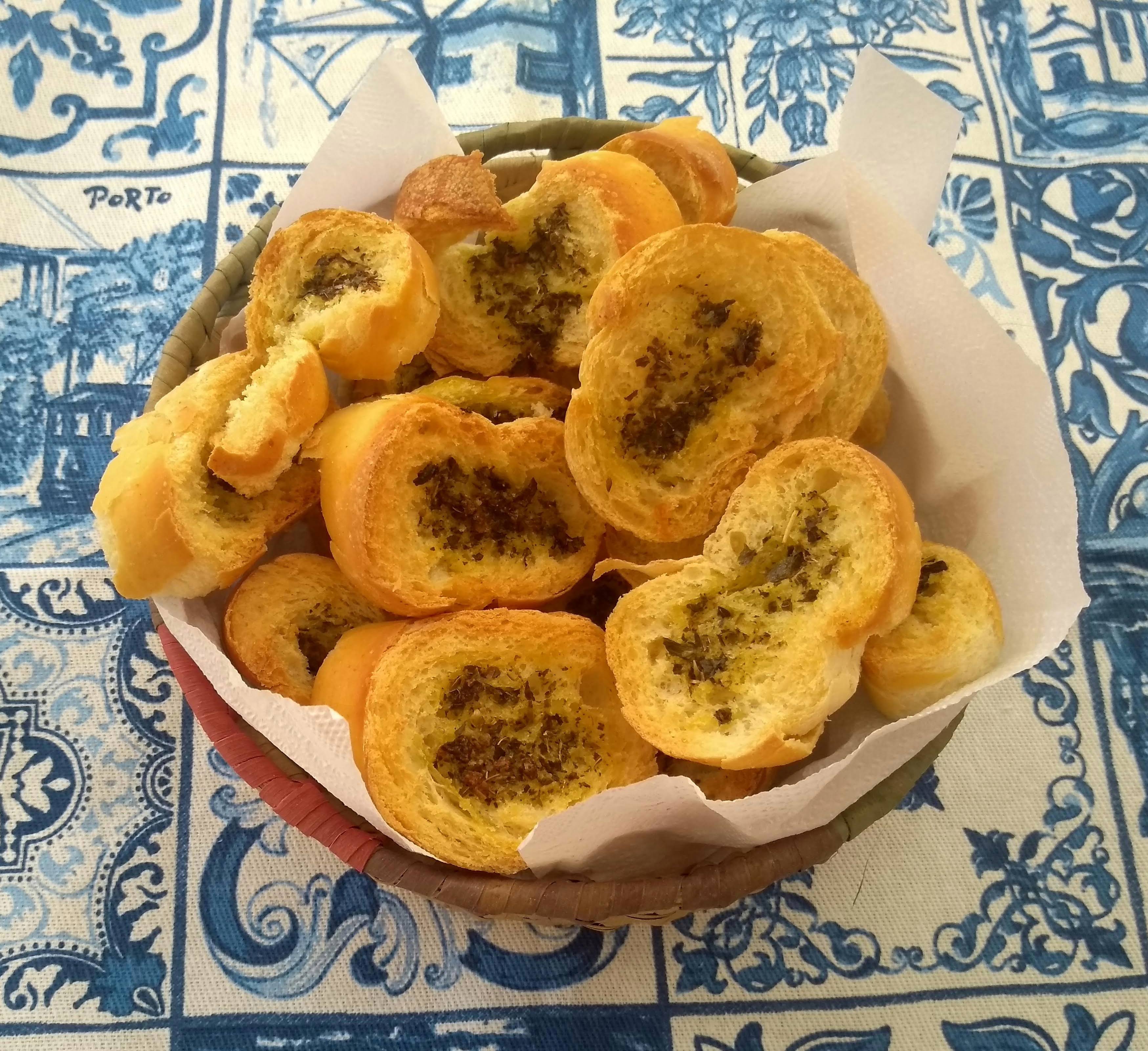 torradas temperadas com chimichurri