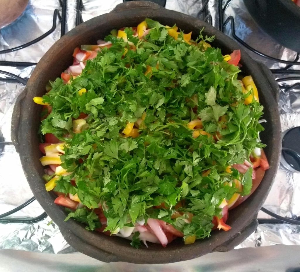 moqueca de peixe e camarão