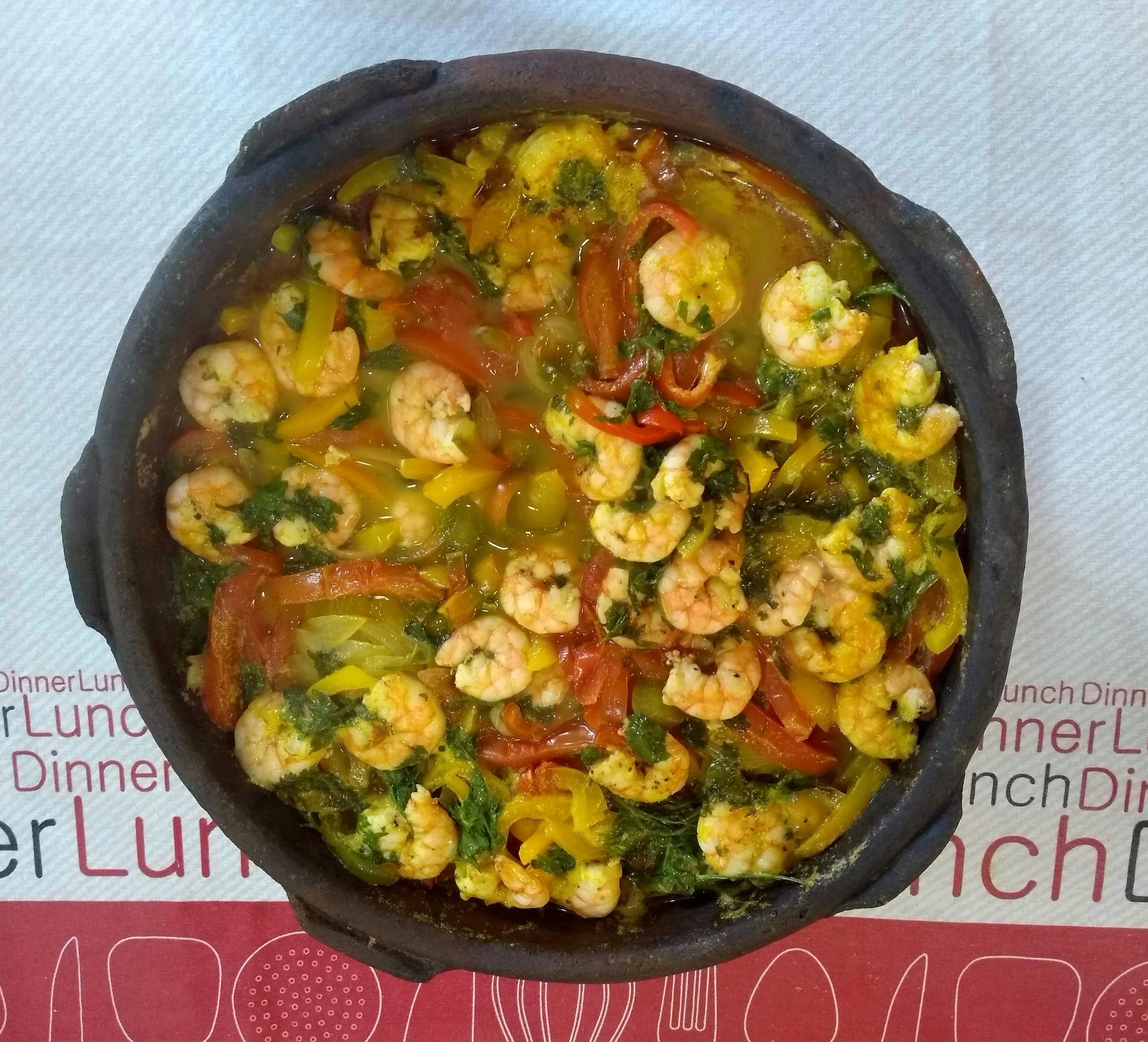 moqueca de peixe e camarão