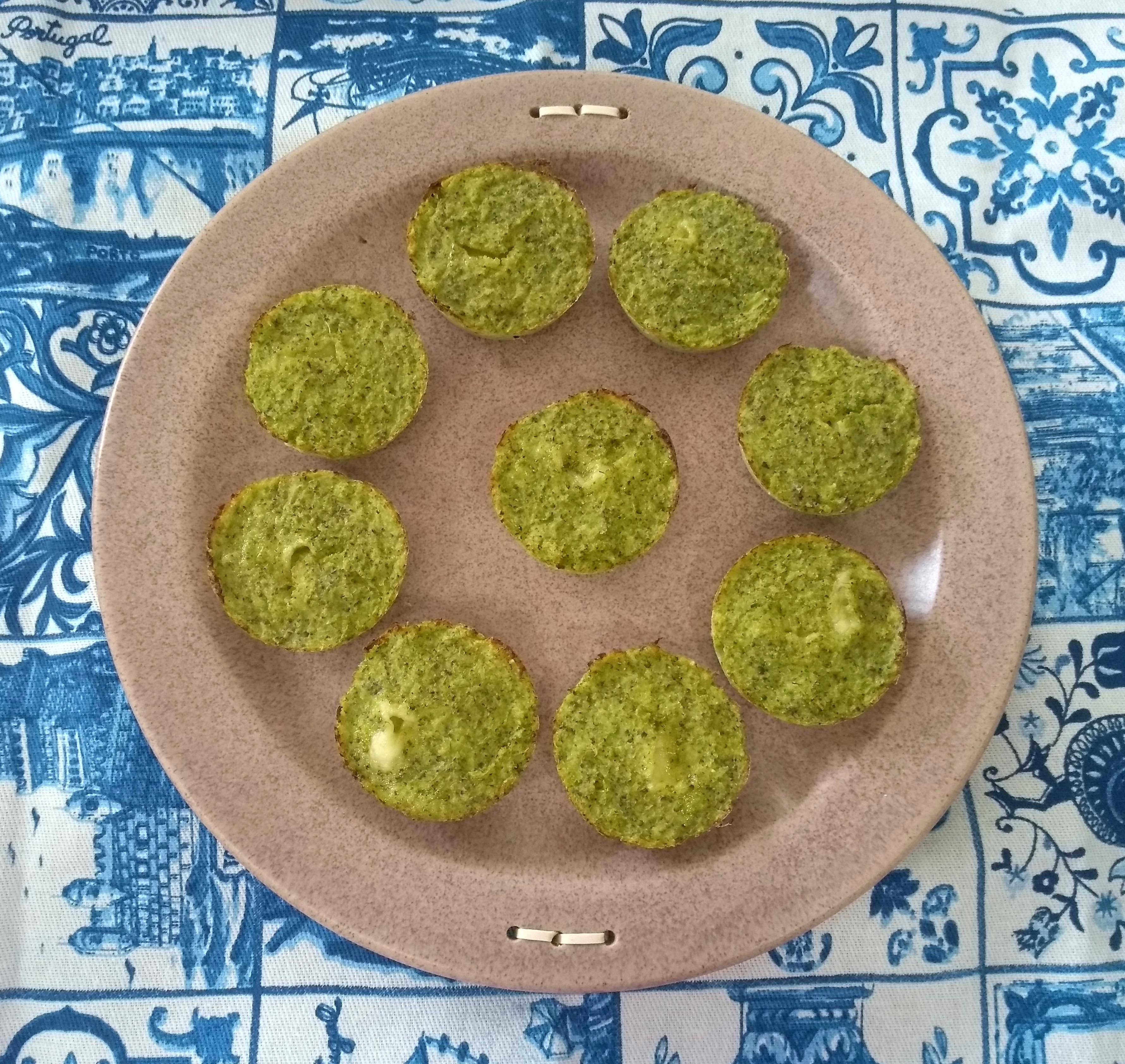 bolinho de brócolis