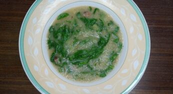 Caldo verde de aipim