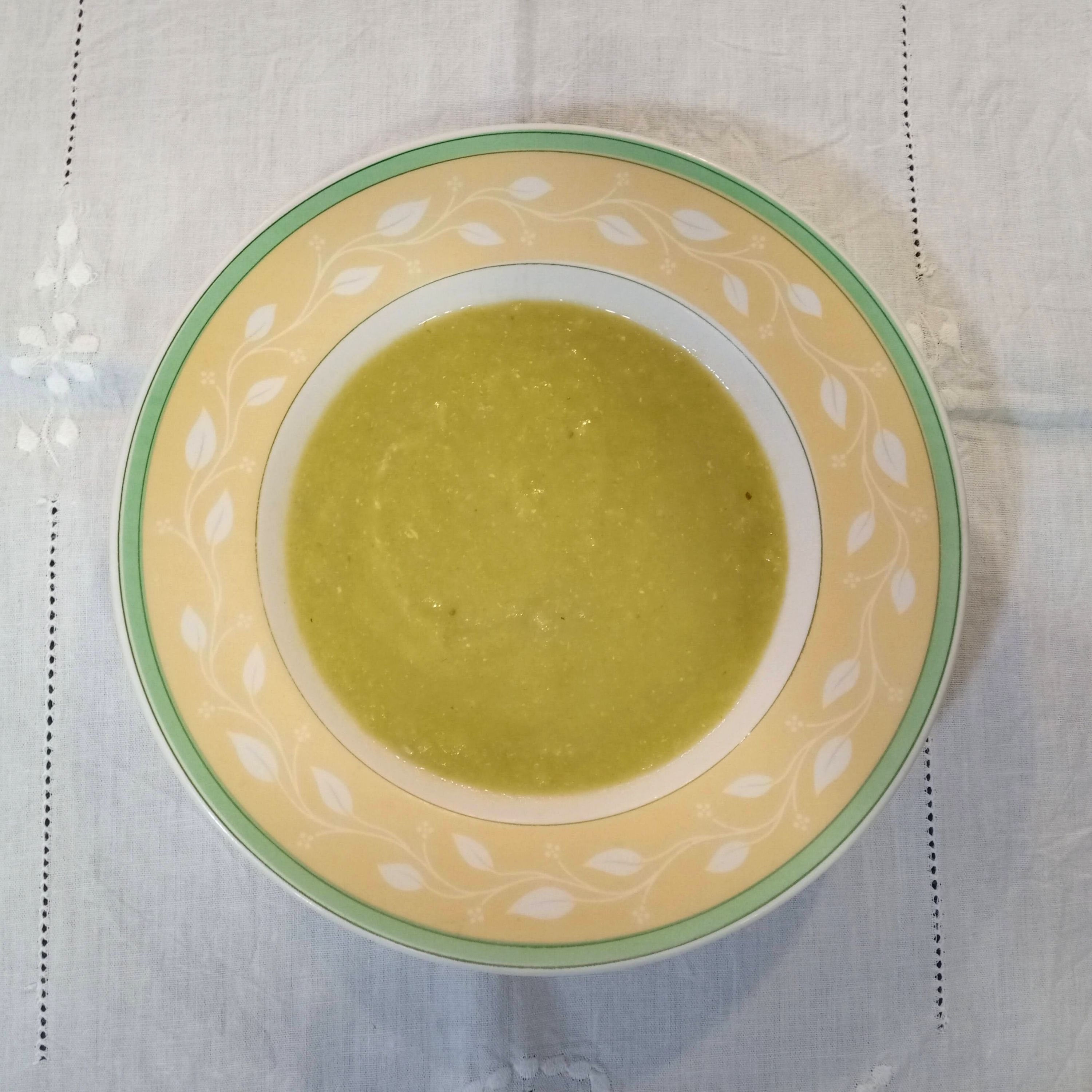 sopa de cebola com alho poró
